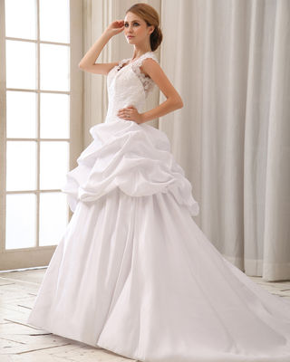 Romantici cappelli di pizzo manica cinturino collo abiti da sposa con reggiseno a forma di cuore